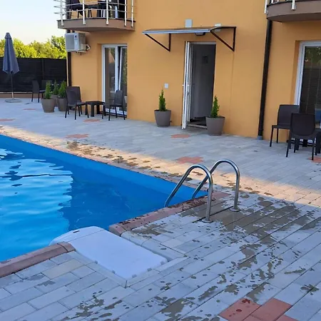 Daire Prenociste Jezerske Zvezde