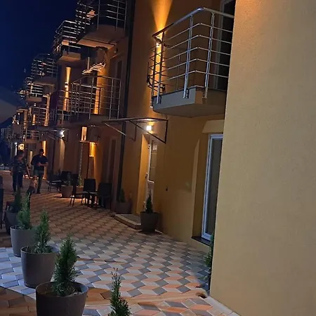 Prenociste Jezerske Zvezde Appartement